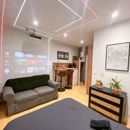 Le Pluvier D'Argent*Home Cinema Abbeville Zewnętrze zdjęcie